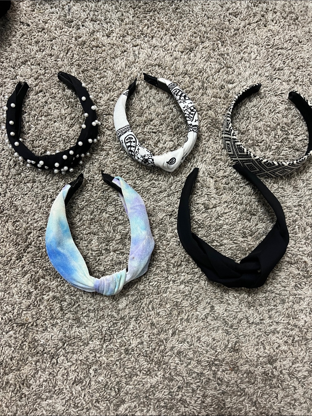 Assorted Womens Knot & Padded Headbands - Black, White, Blue